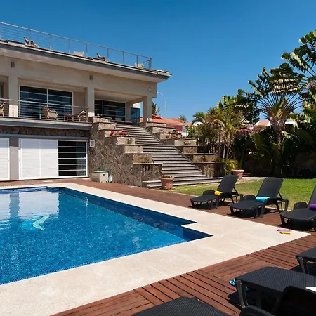Sonnenland Grande Private Outdoor Pool Bbq Facilities Shaded Outdoor Dining Area Sonnenland Gran Canaria * Las Palmas de Gran Canaria